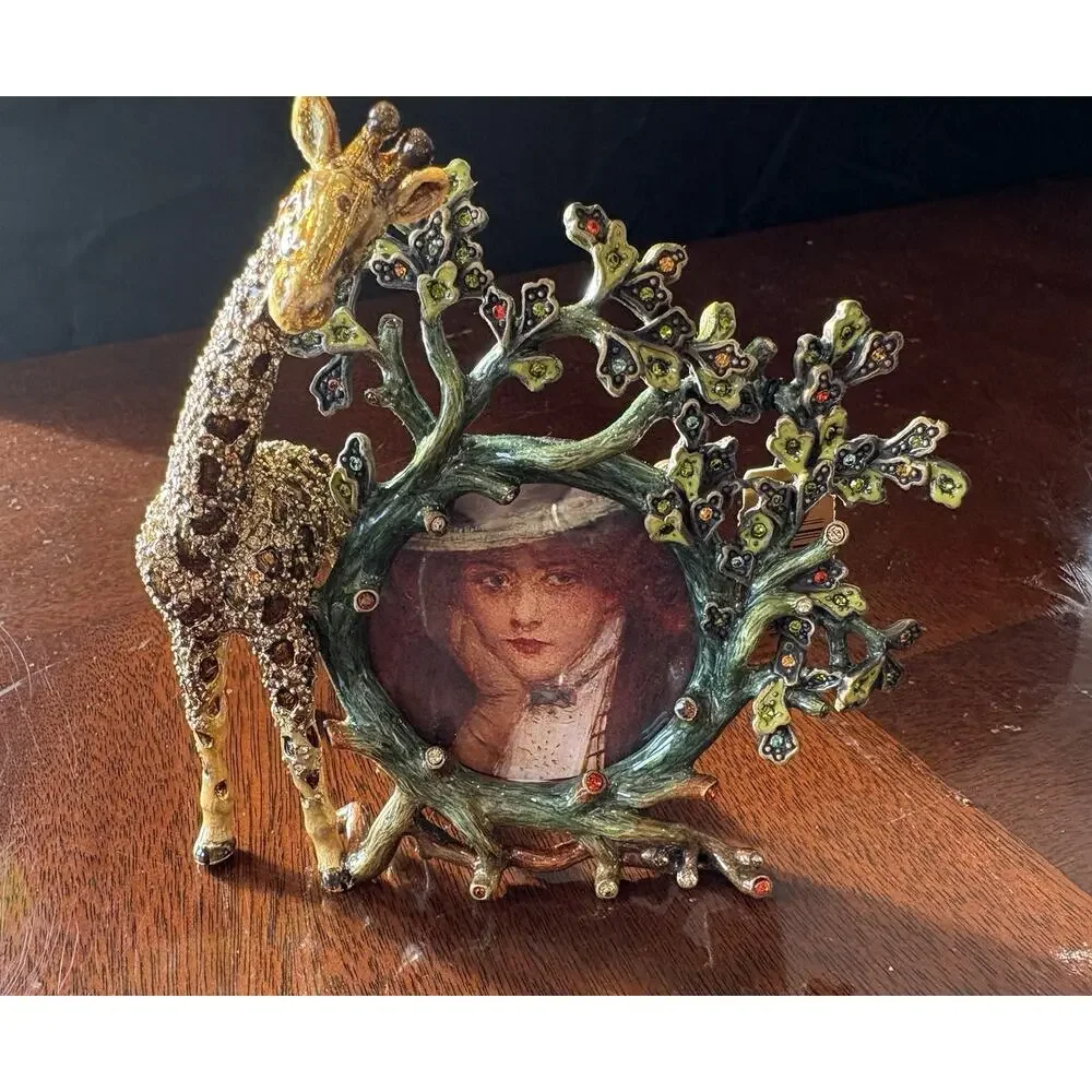Jay Strongwater Giraffe Round Picture Frame Jungle Collection safari Crystals